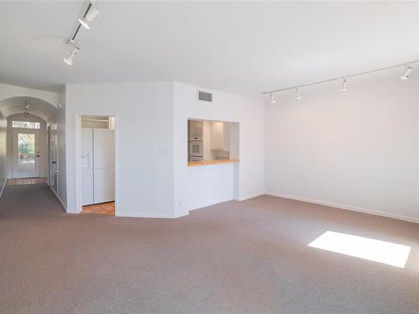 1707 Spyglass DR 57, Austin TX 78746