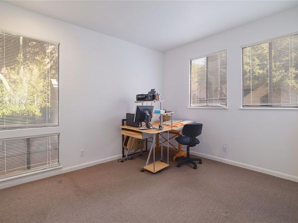 1707 Spyglass DR 57, Austin TX 78746