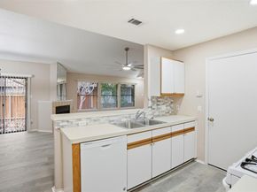 12313 Furrow CV A, Austin TX 78753