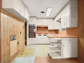 4704 Philco DR, Austin TX 78745