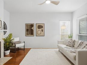 1509 W 39 1/2 St 108, Austin TX 78756