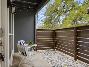 1509 W 39 1/2 St 108, Austin TX 78756