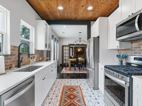 1204 E 13th ST, Georgetown TX 78626