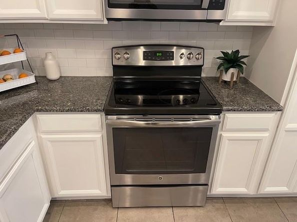 711 Rolling Oak DR 117, Round Rock TX 78664