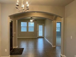 711 Rolling Oak DR 117, Round Rock TX 78664