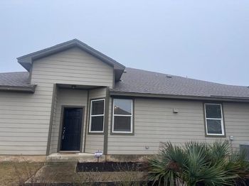 711 Rolling Oak DR