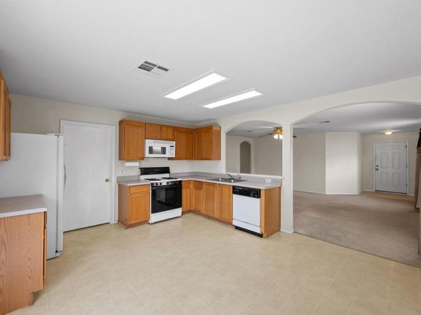 3807 Haleys WAY, Round Rock TX 78665