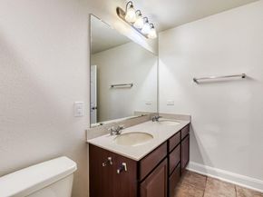 7632 Knockfin DR, Austin TX 78744