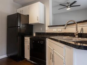 2320 Gracy Farms LN 312, Austin TX 78758