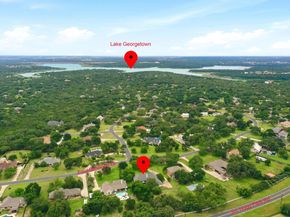 2000 Fountainwood DR, Georgetown TX 78633