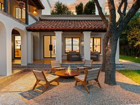 4622 Lake View DR, Austin TX 78731