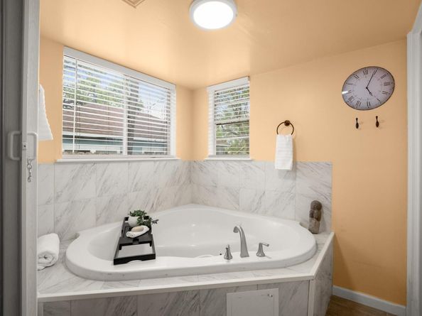 1608 Pennsylvania Ave, Austin TX 78702