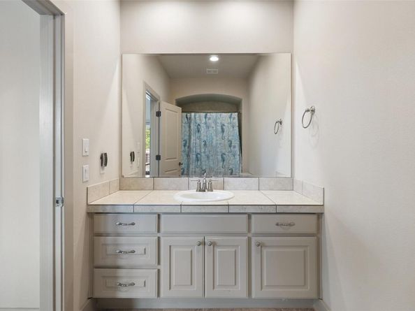 7800 Aspen Highlands DR, Austin TX 78746