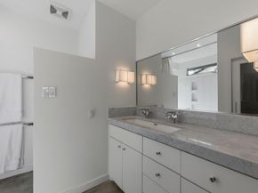 1712 W 10th ST W, Austin TX 78703