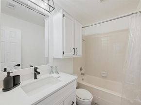 3605 Leafield DR, Austin TX 78749
