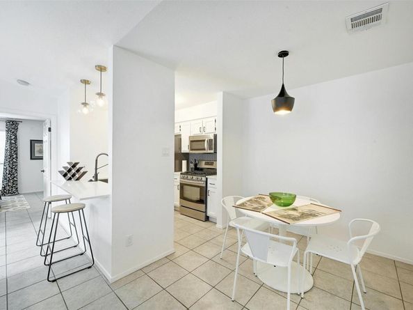 3605 Leafield DR, Austin TX 78749