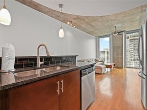 360 Nueces ST 2706, Austin TX 78701