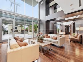 360 Nueces ST 2706, Austin TX 78701
