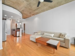 360 Nueces ST 2706, Austin TX 78701