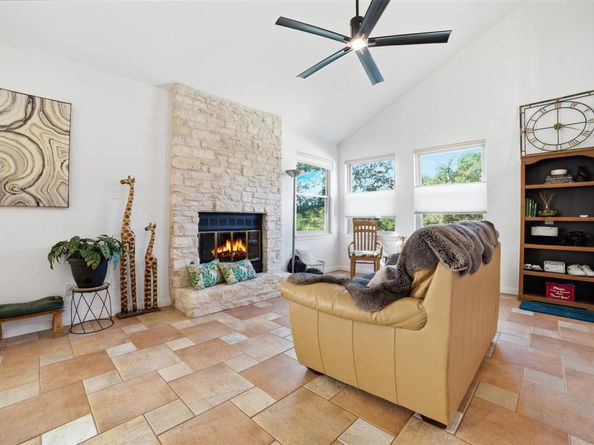 11007 Grapevine LN, Austin TX 78759