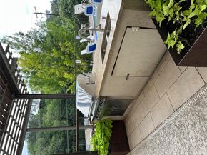 1900 Barton Springs RD 2002, Austin TX 78704