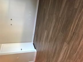 1900 Barton Springs RD 2002, Austin TX 78704
