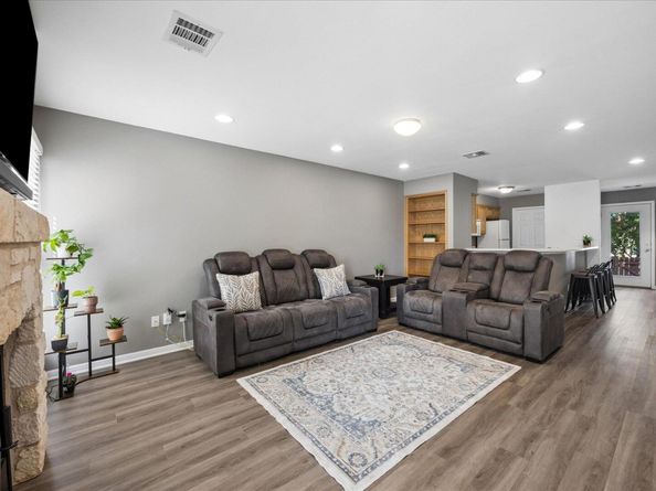 6900 E Riverside DR 31, Austin TX 78741