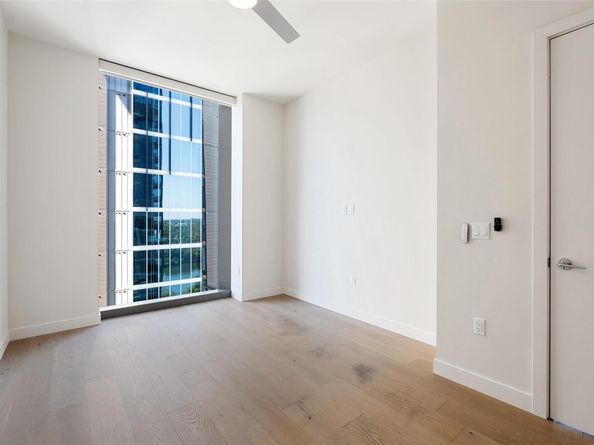 44 East Ave 2307, Austin TX 78701