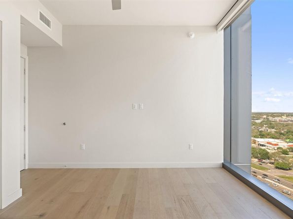 44 East Ave 2307, Austin TX 78701