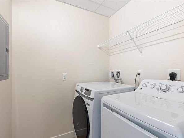 44 East Ave 2307, Austin TX 78701