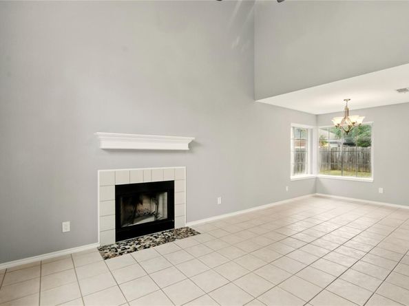 902 Valley Glen CV, Pflugerville TX 78660
