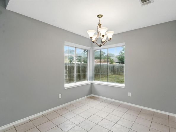 902 Valley Glen CV, Pflugerville TX 78660
