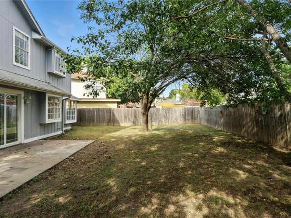 902 Valley Glen CV, Pflugerville TX 78660