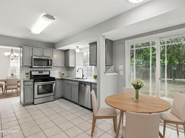 902 Valley Glen CV, Pflugerville TX 78660