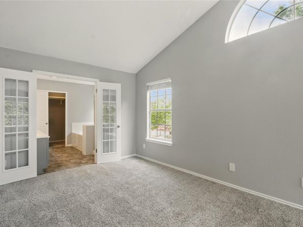 902 Valley Glen CV, Pflugerville TX 78660