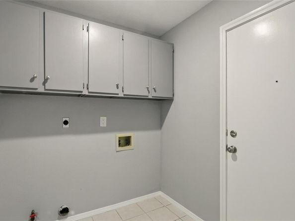 902 Valley Glen CV, Pflugerville TX 78660