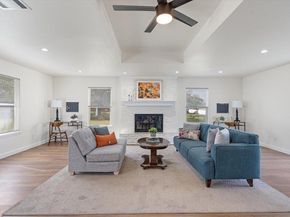 1312 Hyman LN, Austin TX 78742
