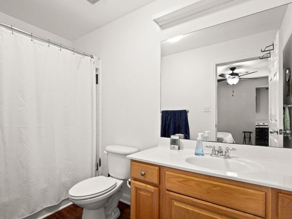 6900 E Riverside DR 17, Austin TX 78741