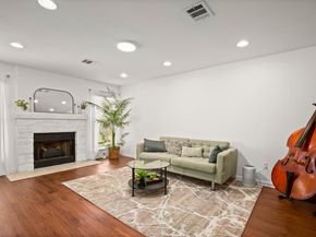 6900 E Riverside DR 17, Austin TX 78741