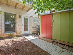 6900 E Riverside DR 17, Austin TX 78741