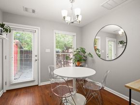 6900 E Riverside DR 17, Austin TX 78741