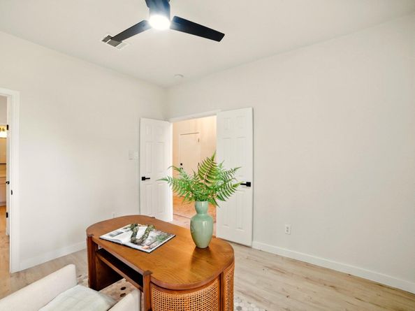 3000 Warwick WAY, Austin TX 78748