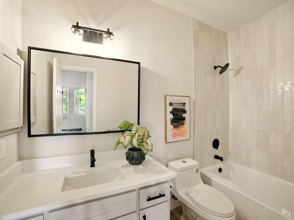 3000 Warwick WAY, Austin TX 78748