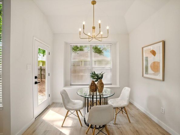 3000 Warwick WAY, Austin TX 78748