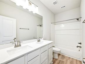 221 Banyon DR, Liberty Hill TX 78642