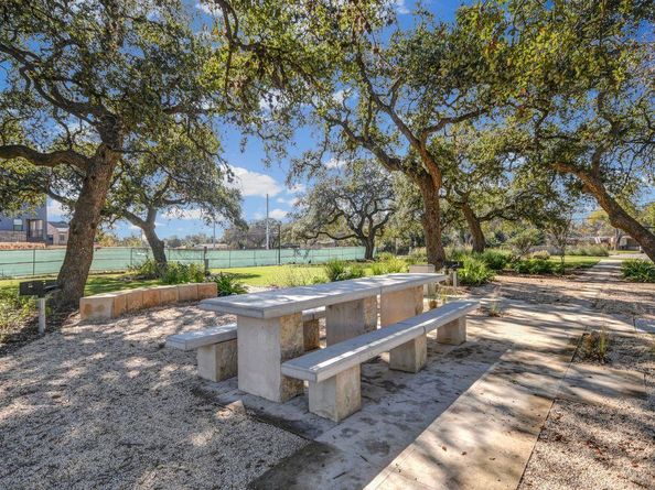 4110 Wayfarer WAY, Austin TX 78731