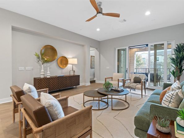 4510 Unity CIR 258, Austin TX 78731