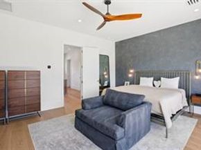 2010 Meadowridge DR, Austin TX 78704