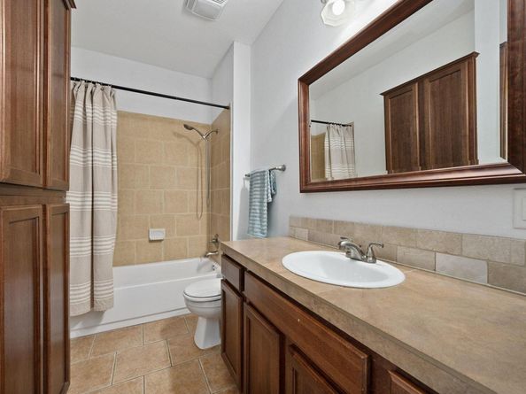 1405 Bergin CT B, Georgetown TX 78626