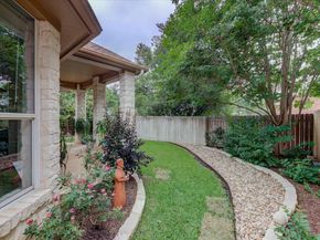 9413 La Puente DR, Austin TX 78749